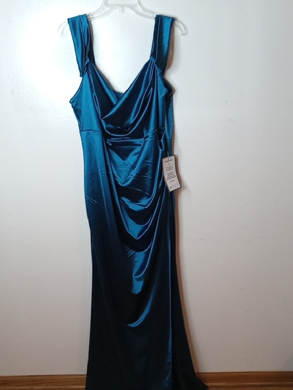 NWT B Darlin Size 22W Teal Satin Cowl Neck Maxi Dress. Party, Wedding, Dressy